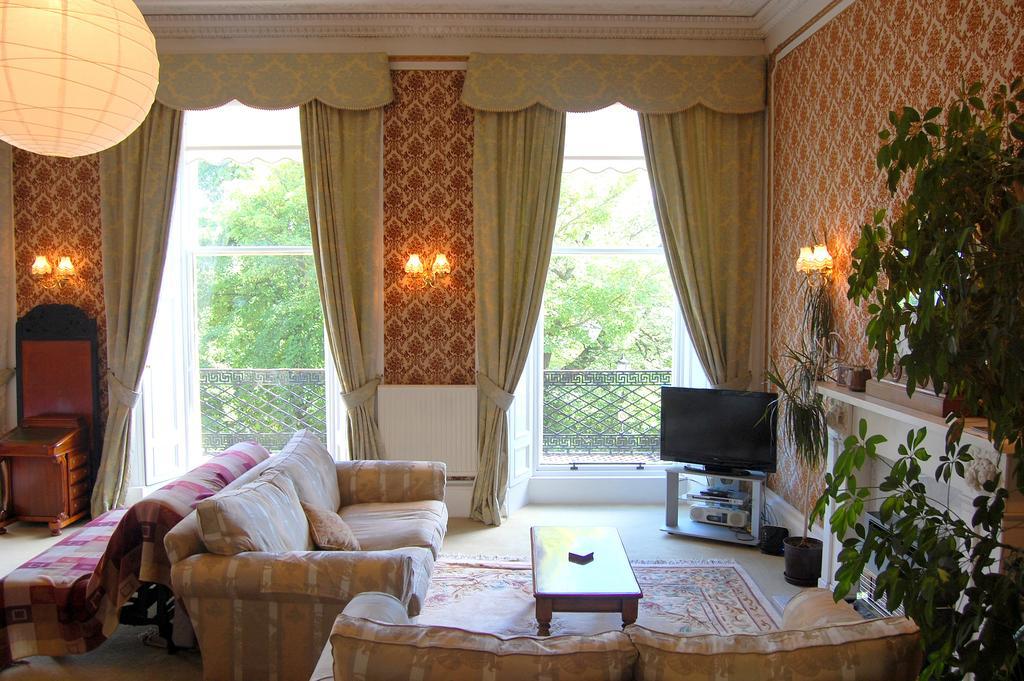 Regent Terrace, Central And Charming, Quiet 爱丁堡 客房 照片